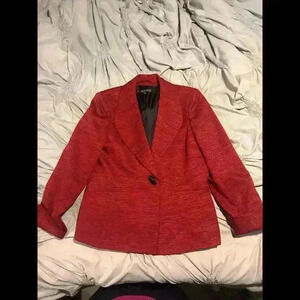 Kasper Size 8p Red Suit Blazer Jacket Women Stylish Modern Cut Euc